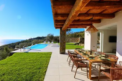 Image de MyExclusiveItaly - Design Villa with infinity pool & Li Galli view