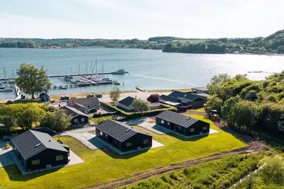 Image de \"Stygg\" - 75m from the sea by Interhome