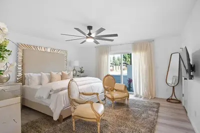 Image de Hacienda Heart, Modesto Ca