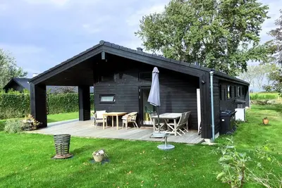 Image de \"Huldrik\" - 100m from the sea by Interhome