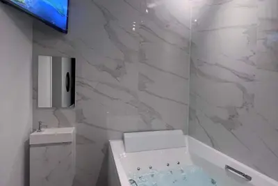 Image de Suite Avec Jacuzzi Privatif