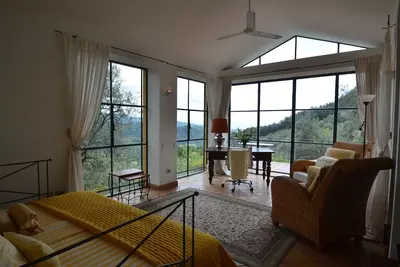 Image de Light-flooded country house in a panoramic location