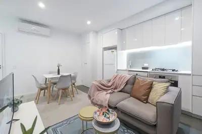 Image de This unique place has a style all its own