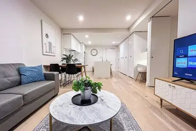 Image de Close to Mel Uni 2br2ba parking+ Balcony+wifi