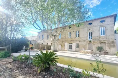 Image de Grand Mas en Camargue avec Piscine 10 Personnes - Arles Camargue Alpilles