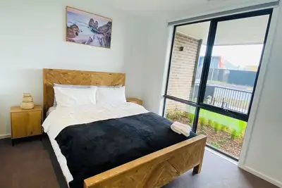 Image de Modern oasis home