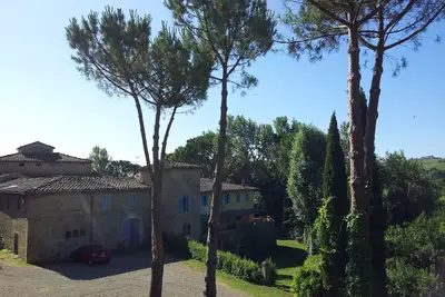 Image de Single double room with bathroom and kitchen to share.