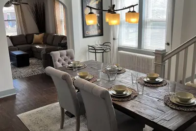 Image de Downtown Hershey! Just a short walk to Hershey Park and all local attractions! !