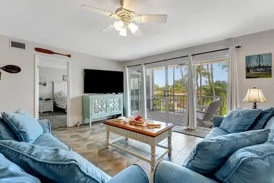 Image de Canal Front Monthly Rental in West Bradenton-Fall Price Drop