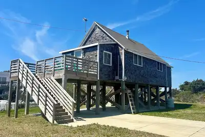 Image de Cozy cottage in Hatteras Village. Convenient to shopping, restaurants and beach.