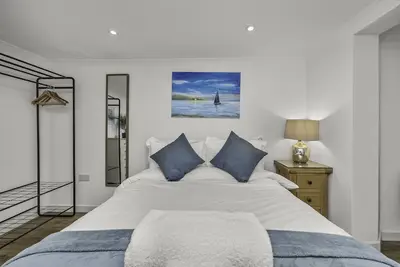 Image de Appartement-Salle de bain privée séparée-A