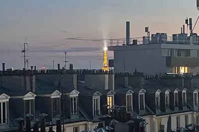 Image de Appartement Darchitecte Avec vue sur Tout Paris Dans le 10ème Arrondissement