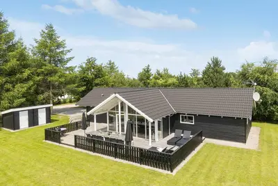 Image de Superbe maison à Glesborg avec sauna