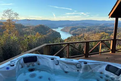 Image de Stunning, Mtn-Top, Lakeview Cabin on Private 8 acres