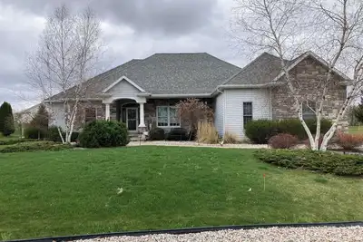 Image de Full Home for Rent. 15 minutes to Eaa Grounds, in a quiet neighborhood.