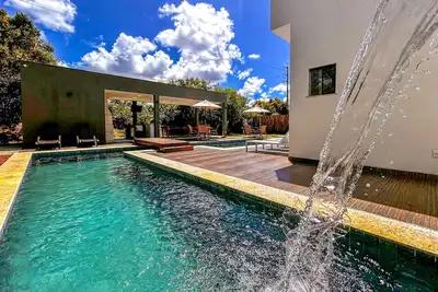 Image de Casa Esmeralda - CondomĂnio Quintas das Lagoas - Carrinho Golf atĂ© a Praia