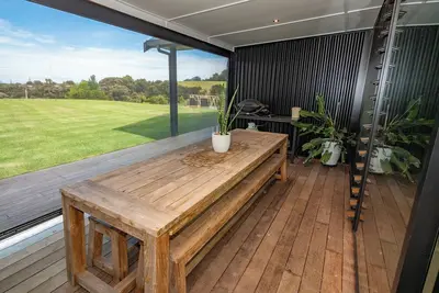 Shepherds Lodge