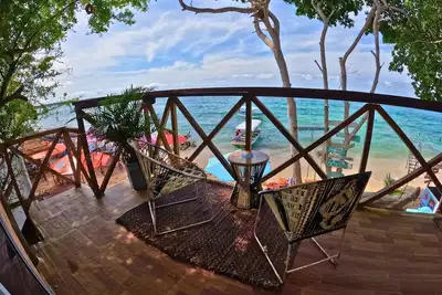 Image de Cabaña de 2 Pisos Frente al Mar- Isla Barú