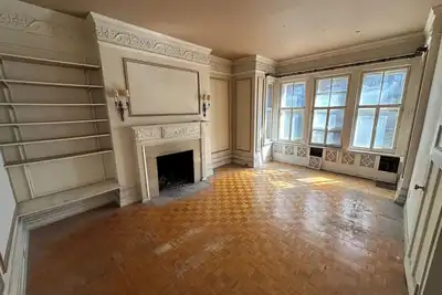 Image de Unique Art Deco Apartments in the Golden Square Mile Montreal