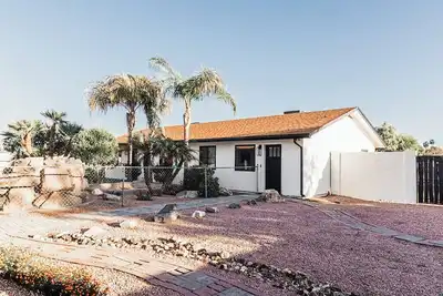 Image de Centrally located cozy Studio in peaceful neighborhood!