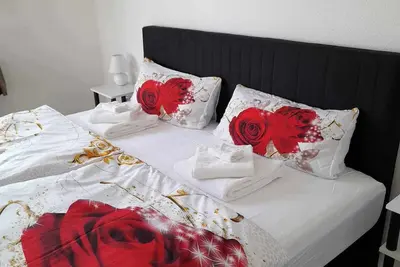 Image de Ferienzimmer im Rosenhaus Volz