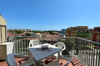 Image de Appartement en bord de mer avec balcon