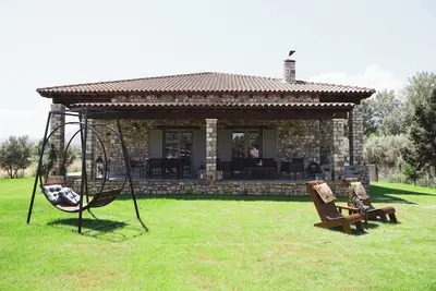 Image de Pietra Villa, all inclusive. 6om from the sea, garden and private parking.