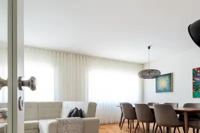 Image de Acm021 | Spacious 3br for families w/ balcony