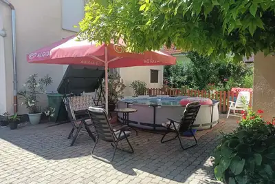 Image de Appartement de vacances avec piscine, WiFi et terrasse