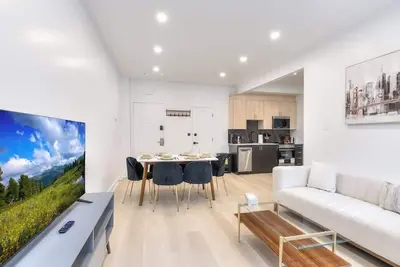 Image de Free indoor parking -  Cozy & Spacious