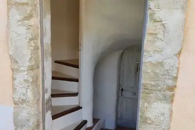 Image de Typique maison de village provençal