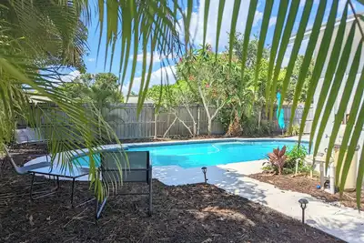 Image de Welcome to Your Florida Escape! Heated Pool Home 15 Mins to Anna Maria Island!