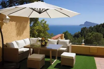 Image de Family-sized villa in Altea Hills with a stunning view of the Mediterranean!