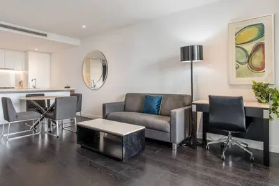 Image de Convenient Located 2 Bedroom Apartment+Parking