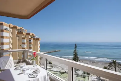 Image de Appartement \"Bloque 76\" avec vue sur la mer, piscine partagée et Wi-Fi