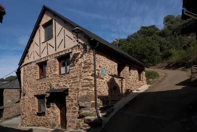 Image de Maison de campagne \"El Sardón I\" avec vue sur la montagne, Wi-Fi et climatisation