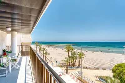 Image de Appartement \"Playa Levante\" en bord de mer, terrasse privée et Wi-Fi