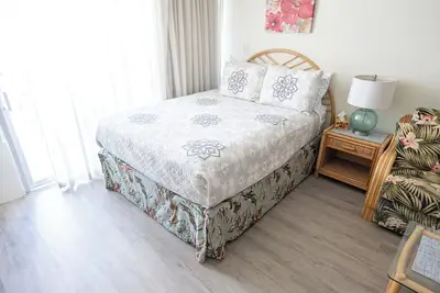 Image de 🤩Cute Unit near beach🤩 free🚙🅿️ 250mbps+💻 🌸F06a08🌸
