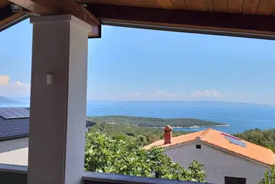 Image de Appartement de deux chambres avec la terrasse et la vue sur le mer Pavicini, Marcana (A-23228-a)