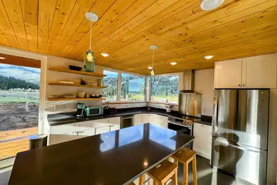 Image de Mountain Stay at the base of Teton Pass.