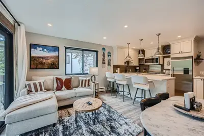 Image de Charming Mountain Luxury Condo