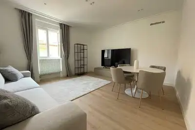 Image de 2 Bedroom Apartment in Trieste