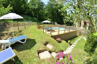 Image de Maison à Lucca avec piscine et jardin