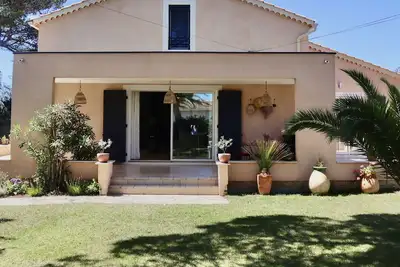 Image de La maison de vacances, proche plage de la Bergerie