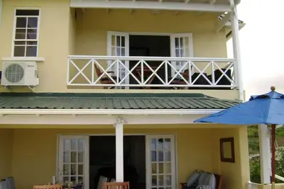 Image de 2 bedroom 2 1/2 bath townhouse with private plunge pool in St James barbados