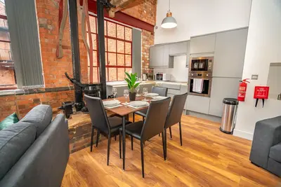 Image de Stunning 2 Bed Warehouse Apartment, Birmingham