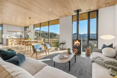 Image de Cloudborne Cabin: 22 acres of luxury by Woodstock