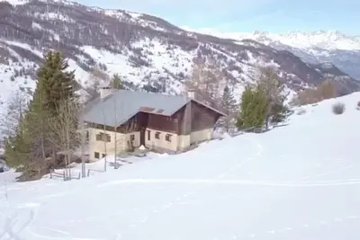 Image de Chalet 12 Personne - Seul au Monde