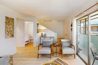 Image de Coastal Escape with Pool & Private Patio!