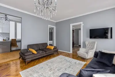 Image de MaRKoS Sololaki Flat